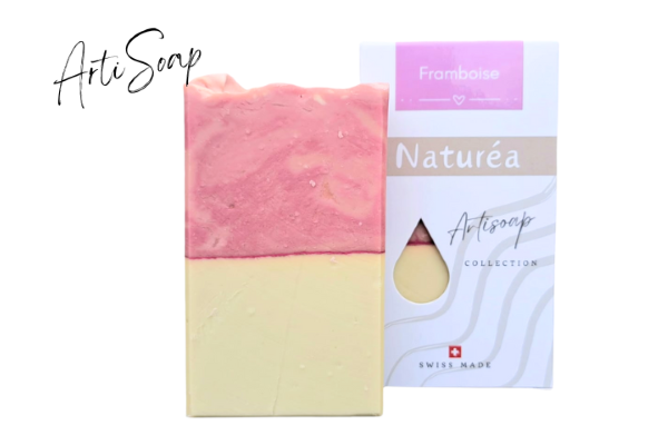 ArtiSoap de Naturéa, une gamme de savons artisanaux qui célèbre la douceur et la beauté de la nature.