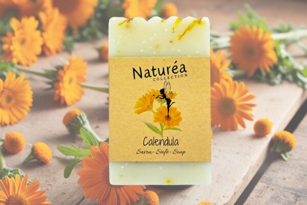 Savon naturel Calendula - Savonnerie Naturéa - Suisse - Fabriqué artisanalement à Montmagny - aux huiles végétales bio - Ingrédients certifiés