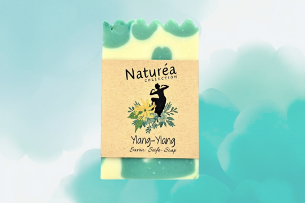 Savon naturel anti-stress Ylang Ylang - savon surgras au huiles végétales BIO - fabrication artisanale suisse - Doux pour la peau, riche en glycérine naturelle